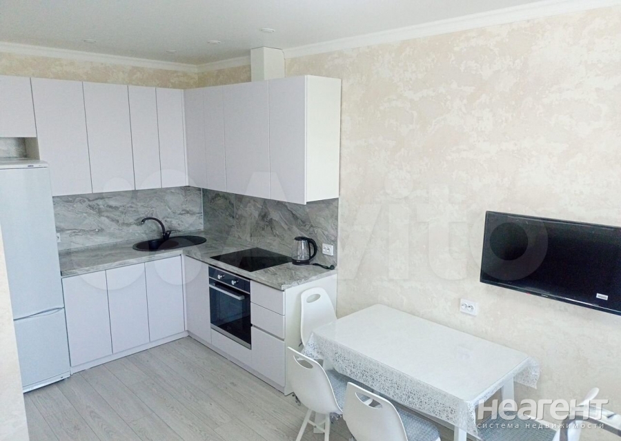 Сдается 1-комнатная квартира, 33,2 м²