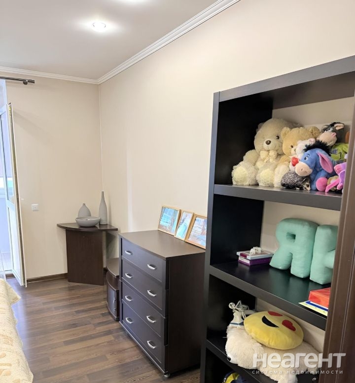 Продается 2-х комнатная квартира, 74 м²