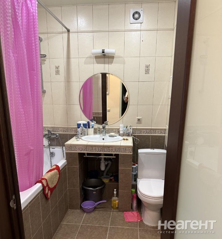 Продается 2-х комнатная квартира, 74 м²