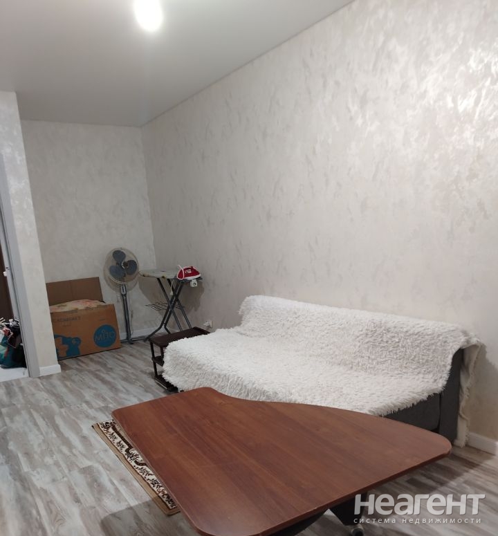 Сдается 1-комнатная квартира, 41 м²