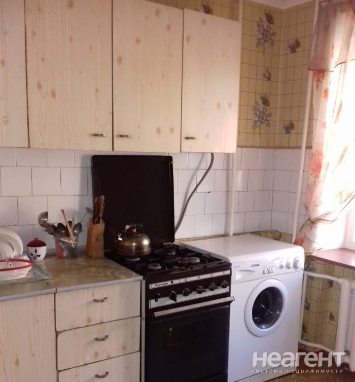 Сдается 1-комнатная квартира, 40 м²