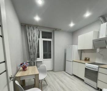 Сдается 1-комнатная квартира, 42 м²