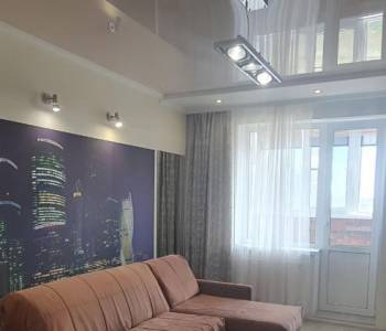 Продается 1-комнатная квартира, 46 м²