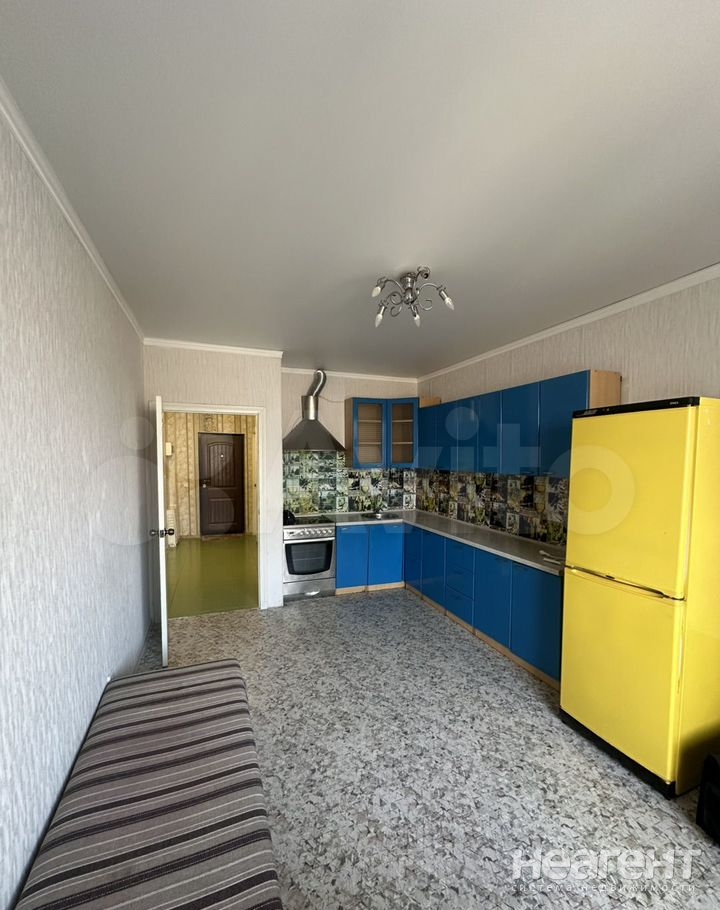 Продается 1-комнатная квартира, 48,2 м²