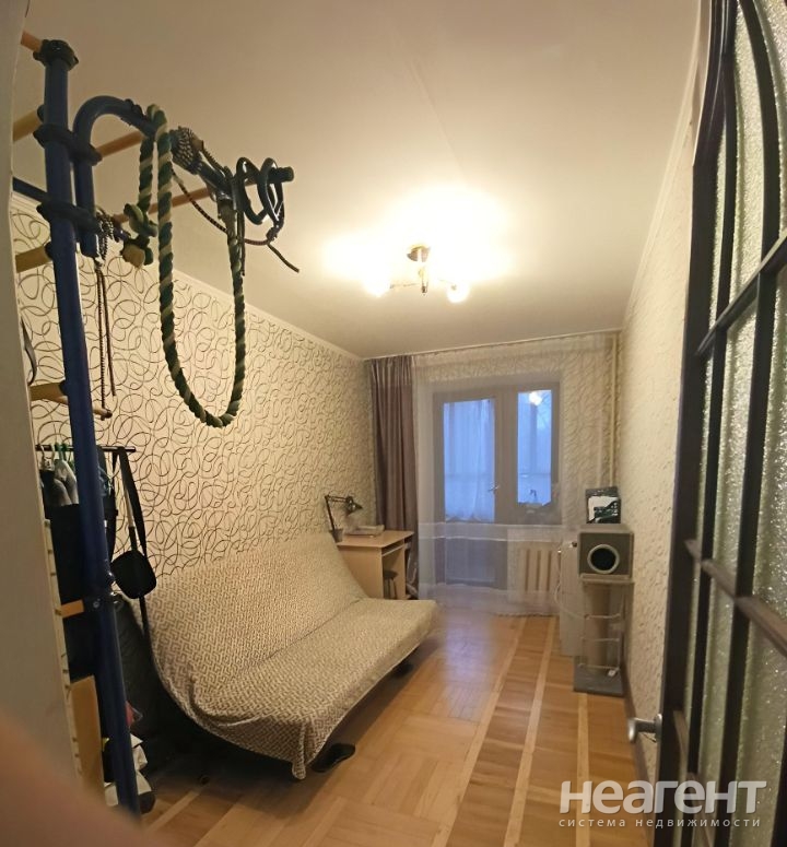 Продается 3-х комнатная квартира, 57,4 м²