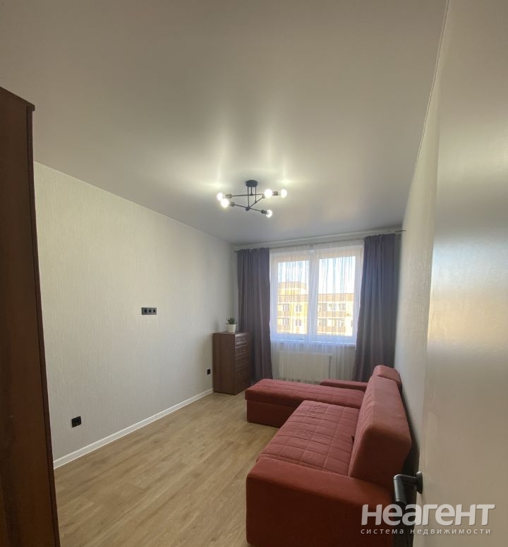 Сдается 1-комнатная квартира, 40 м²