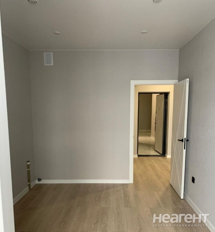 Сдается 1-комнатная квартира, 40,5 м²