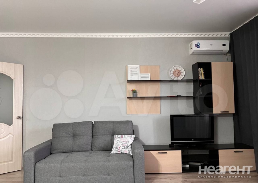 Продается 1-комнатная квартира, 30 м²