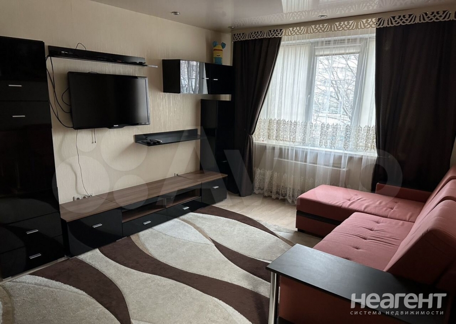 Сдается 1-комнатная квартира, 40 м²