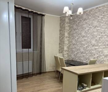 Сдается 1-комнатная квартира, 38 м²