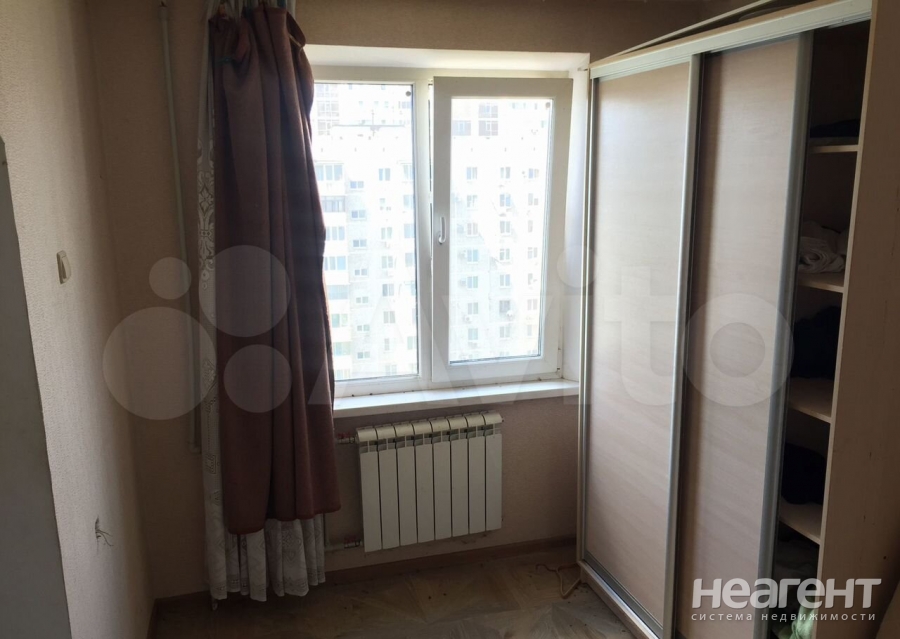 Продается Многокомнатная квартира, 75 м²