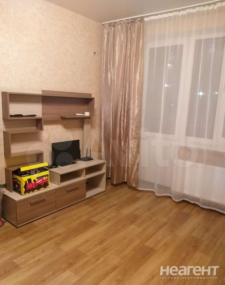 Сдается 1-комнатная квартира, 40 м²