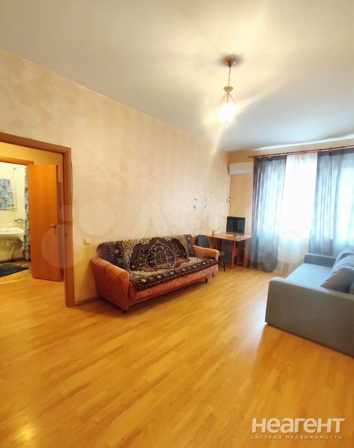 Продается 1-комнатная квартира, 36,4 м²