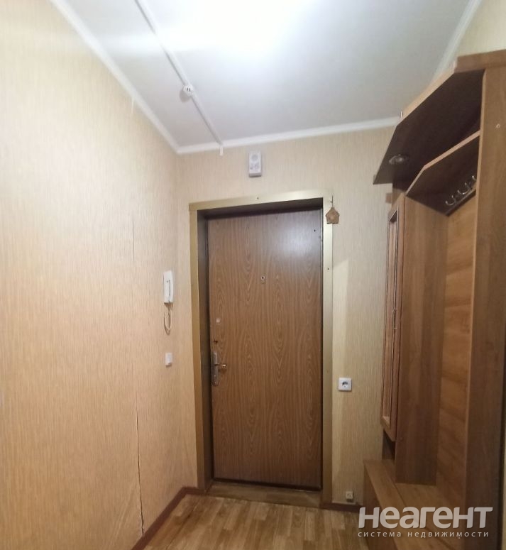 Продается 1-комнатная квартира, 40 м²