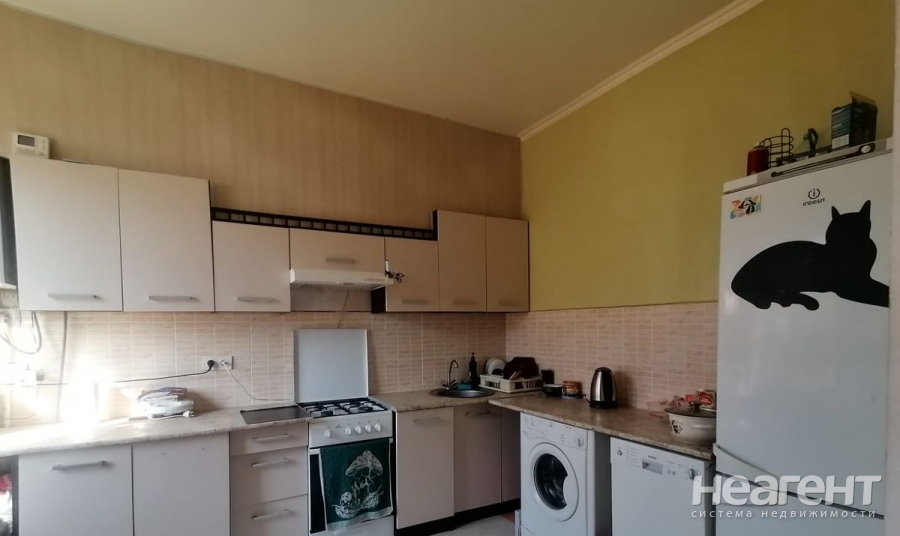 Продается 2-х комнатная квартира, 62 м²