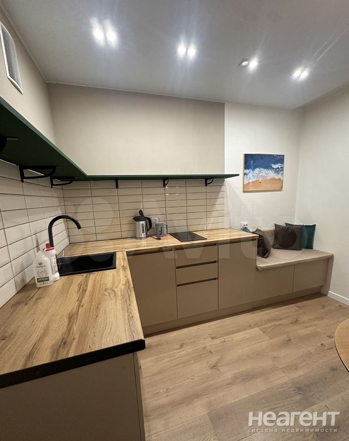 Сдается 1-комнатная квартира, 37,5 м²