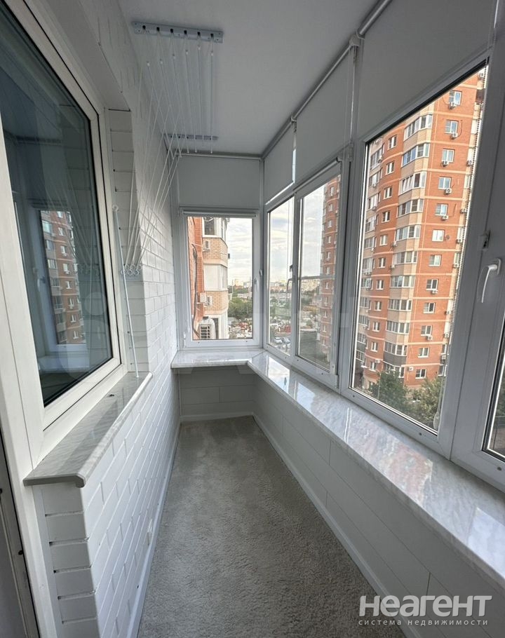 Продается 1-комнатная квартира, 43,1 м²