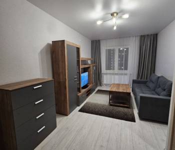 Сдается 1-комнатная квартира, 37 м²