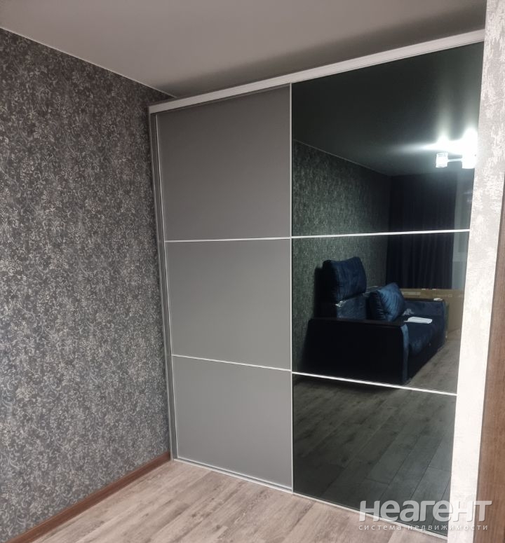 Сдается 1-комнатная квартира, 40 м²