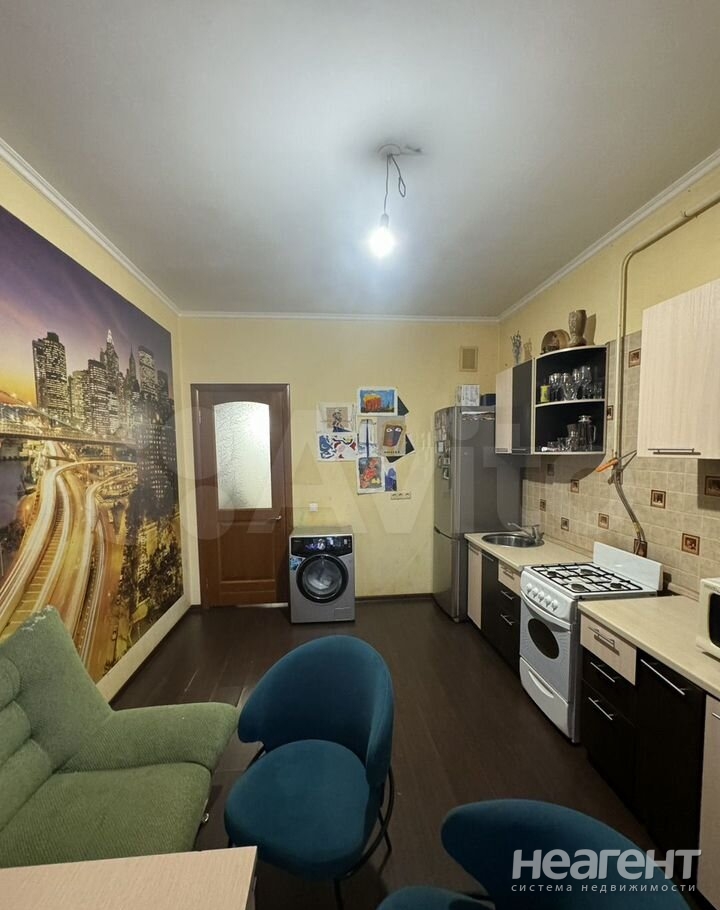 Продается 1-комнатная квартира, 44,2 м²