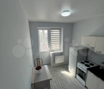 Продается 1-комнатная квартира, 32 м²