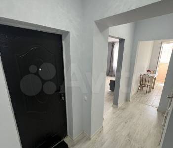 Продается 1-комнатная квартира, 32 м²