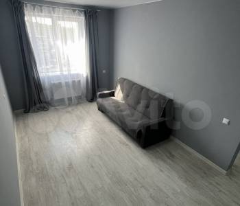 Продается 1-комнатная квартира, 32 м²