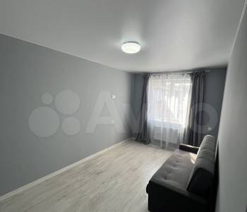 Продается 1-комнатная квартира, 32 м²