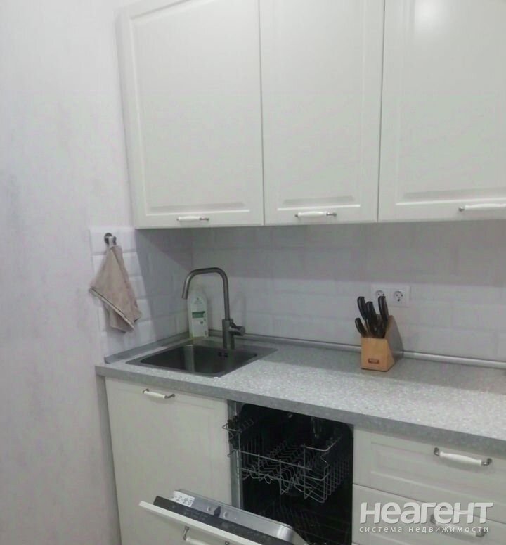 Продается 1-комнатная квартира, 39,1 м²