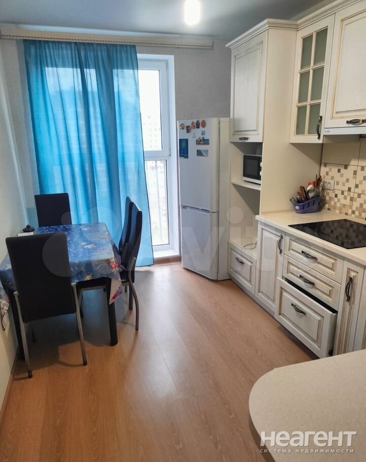 Сдается Многокомнатная квартира, 71 м²