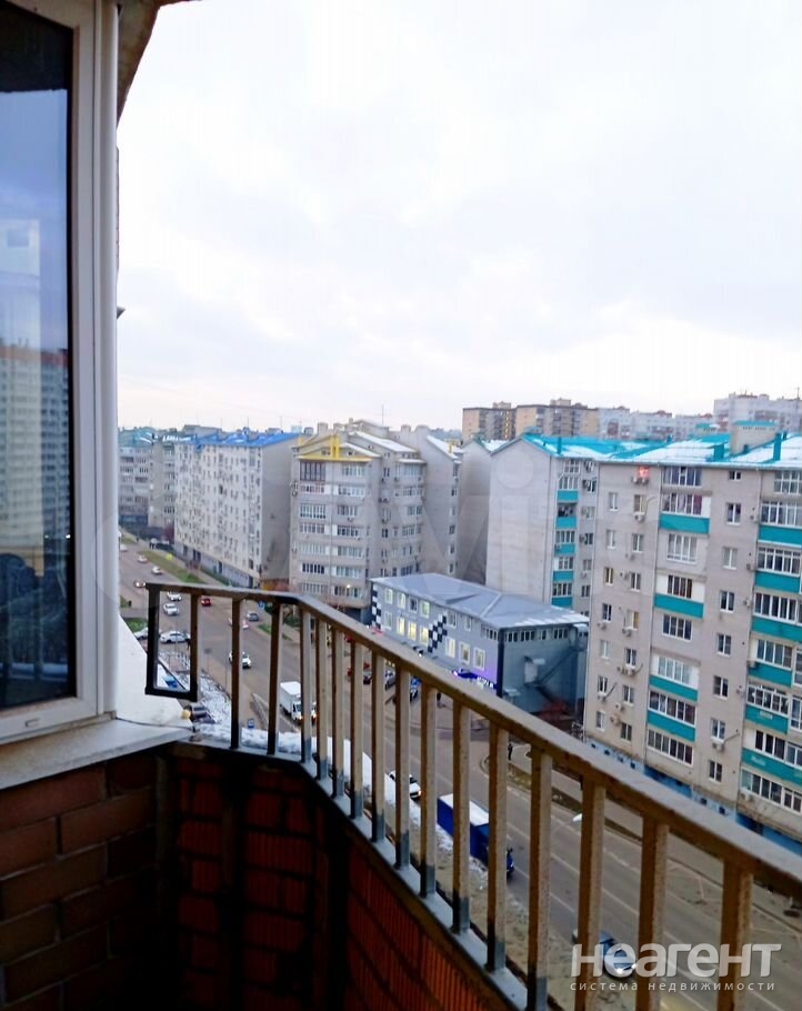 Продается 1-комнатная квартира, 37 м²