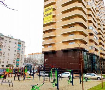 Продается 1-комнатная квартира, 38 м²