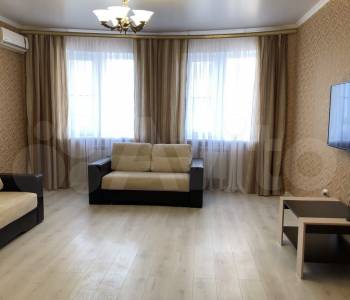 Продается 2-х комнатная квартира, 77 м²