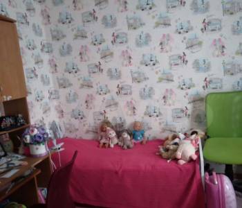 Продается Многокомнатная квартира, 61 м²