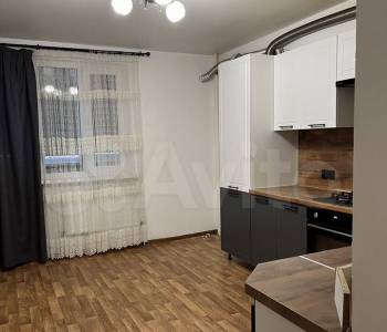 Продается 1-комнатная квартира, 48,3 м²