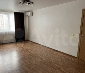 Продается 1-комнатная квартира, 48,3 м²