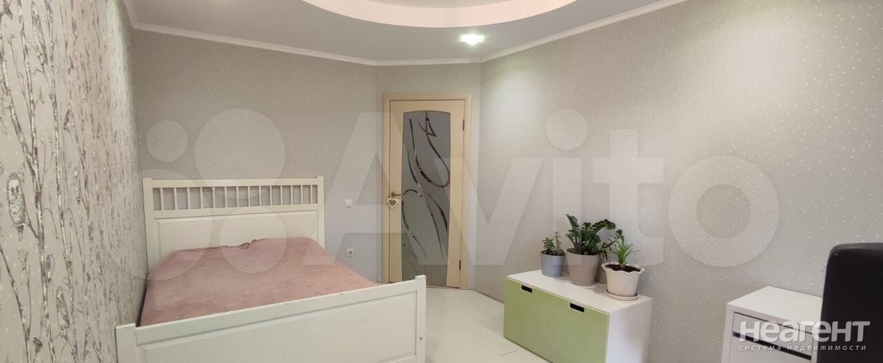 Продается 2-х комнатная квартира, 81,2 м²