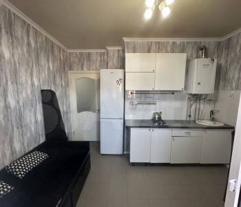 Продается 1-комнатная квартира, 42,2 м²