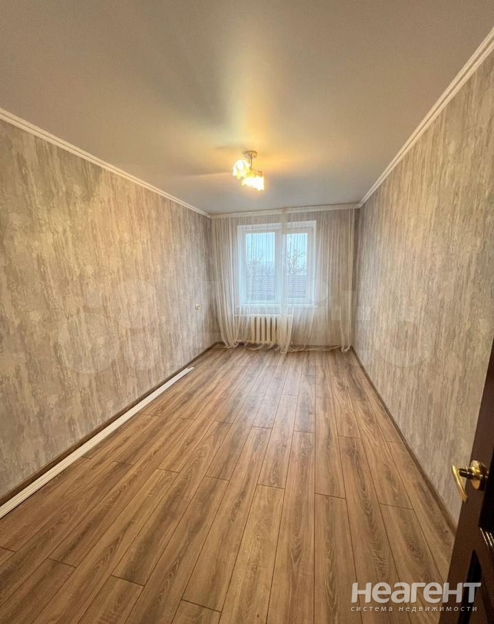 Продается 3-х комнатная квартира, 64 м²