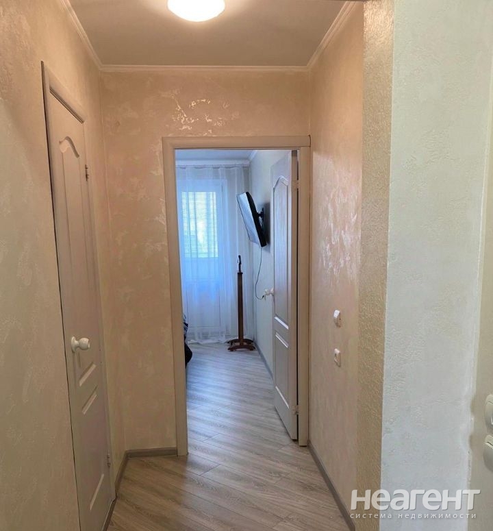 Продается 2-х комнатная квартира, 64 м²