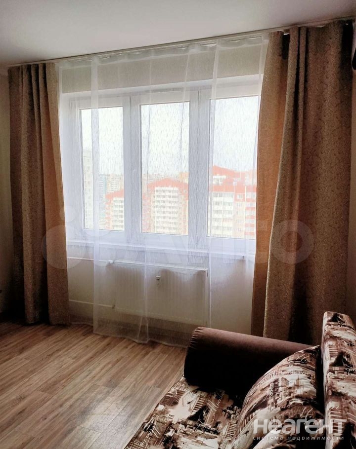 Сдается 1-комнатная квартира, 37 м²