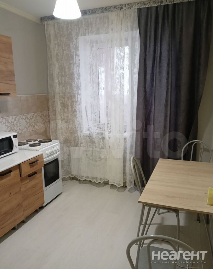 Продается 1-комнатная квартира, 41 м²