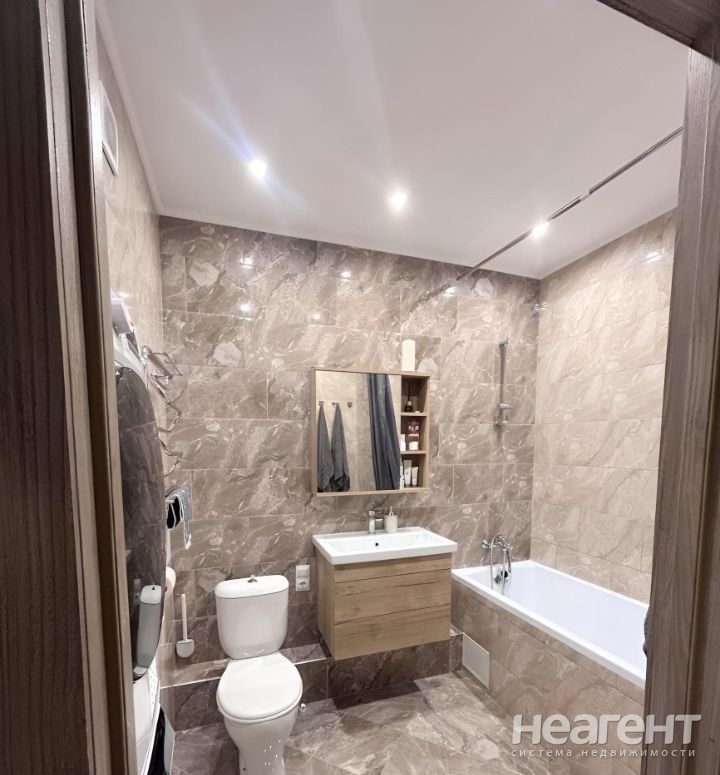 Продается 1-комнатная квартира, 44,6 м²