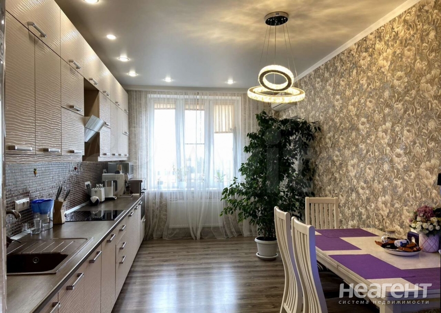 Продается 3-х комнатная квартира, 91 м²