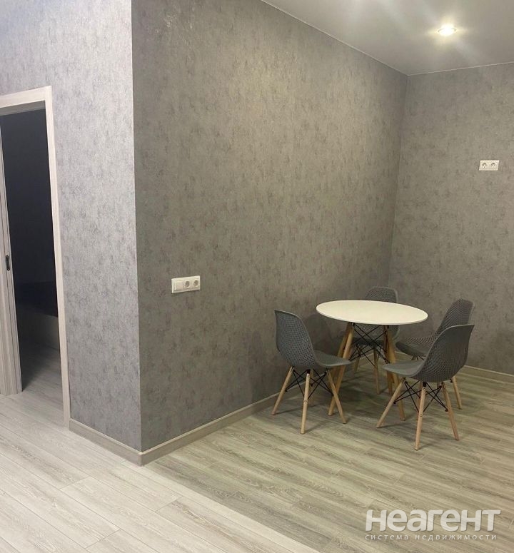 Сдается 2-х комнатная квартира, 53,9 м²