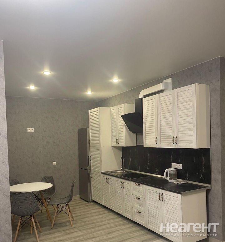 Сдается 2-х комнатная квартира, 53,9 м²