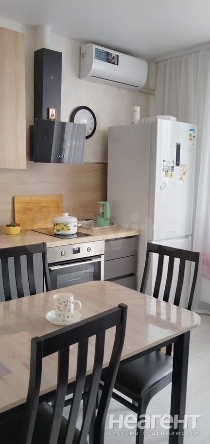 Продается 1-комнатная квартира, 39 м²