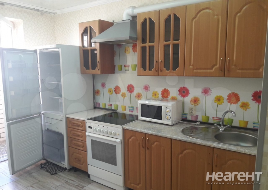 Сдается 1-комнатная квартира, 37 м²