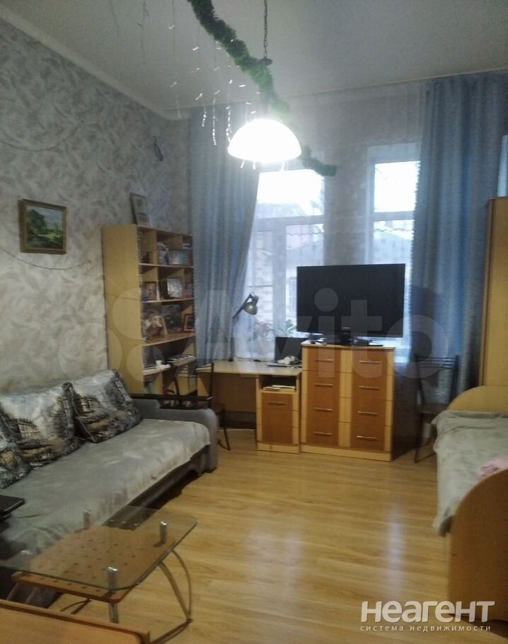 Продается 1-комнатная квартира, 27 м²