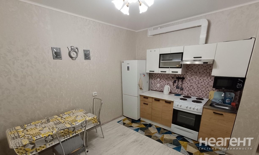 Сдается 2-х комнатная квартира, 44 м²